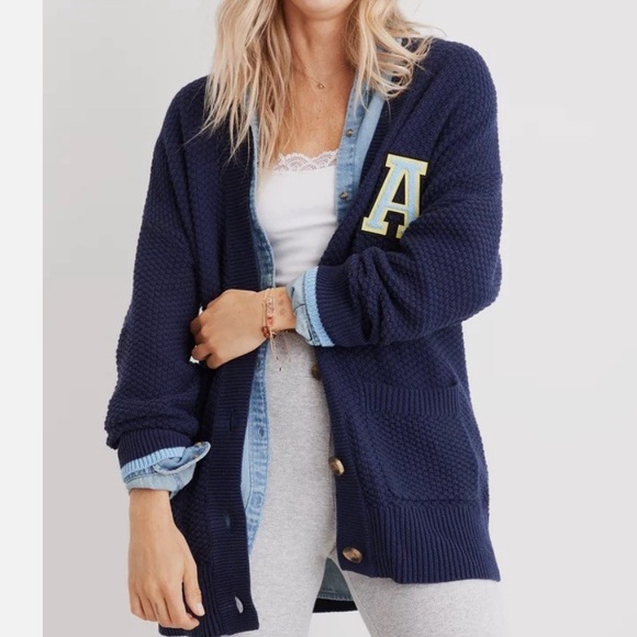 AERIE NAVY  BLUE WAFFLE KNIT VARSITY CARDIGAN!!! New! L/XL - Picture 1 of 5